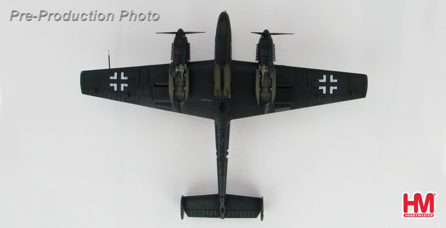 Hobbymaster 1/72 BF 110E-2 G9+BCOblt. Uellenbeck '42