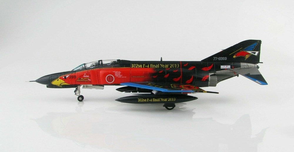 1/72 F-4EJ Kai Phantom II 302sq F-4 final Year 2019 Black Phantom