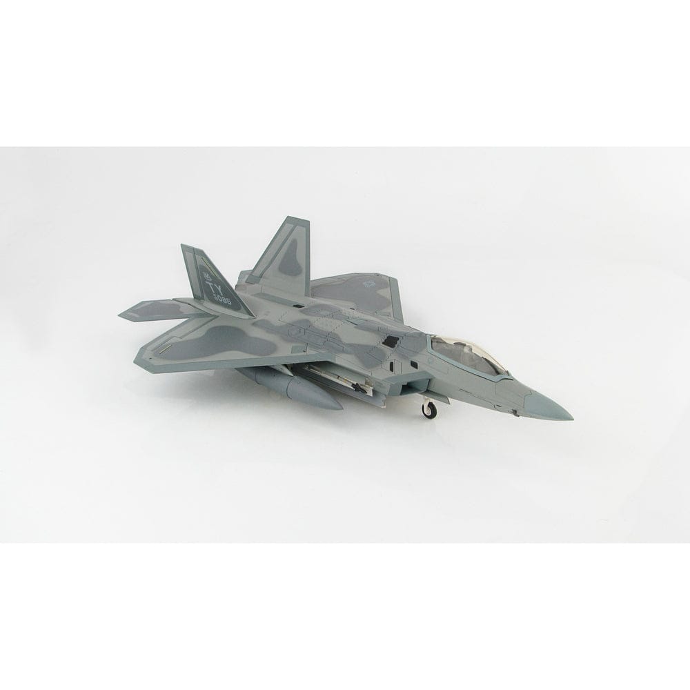 1/72 F-22 Raptor 05-4086 95th FS