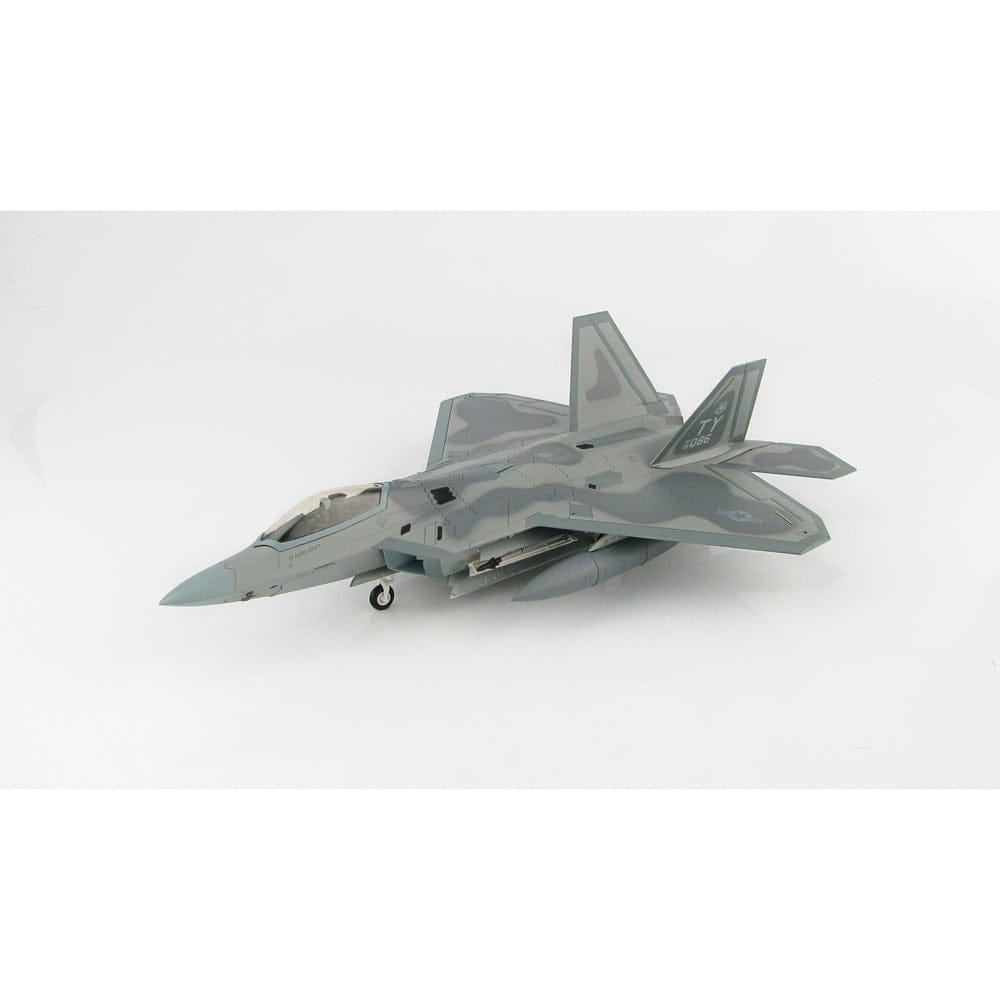 1/72 F-22 Raptor 05-4086 95th FS