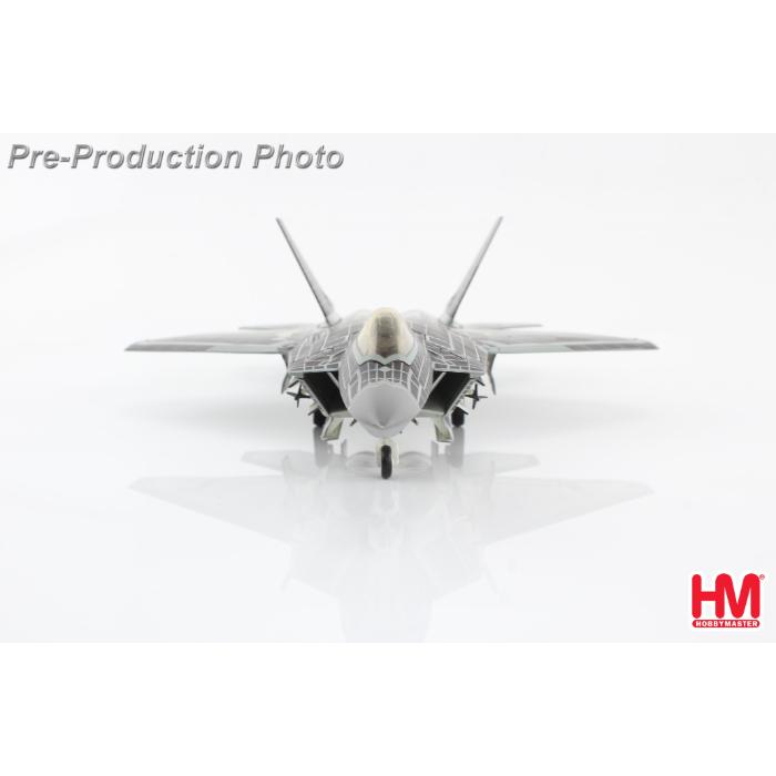 1/72 F-22 Raptor "Symbiote" 04-4070 Nellis AFB March 2022