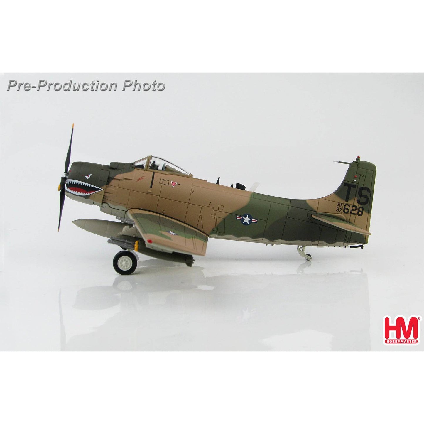 1/72 Douglas A-1H Skyraiders