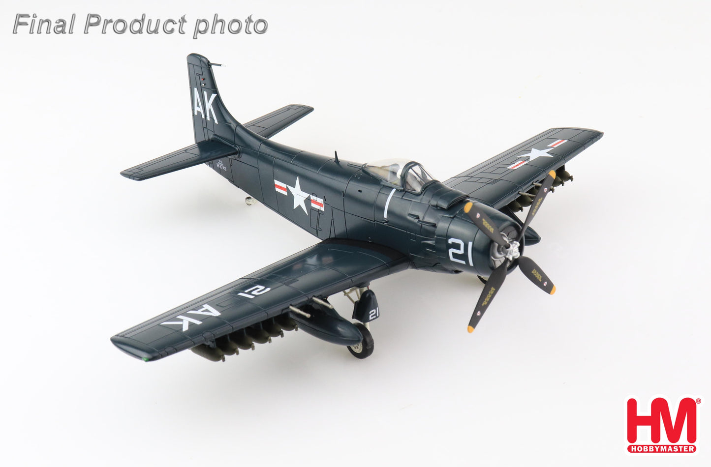 1/72 Douglas AD-3 Skyraider 122743 VMA-121 US Marines Korean War