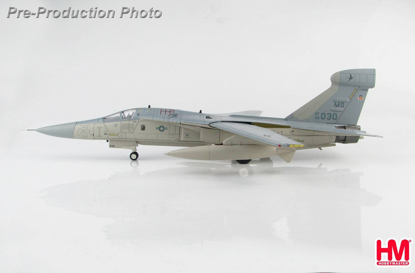 1/72 EF-111A Raven Operation Desert Sto