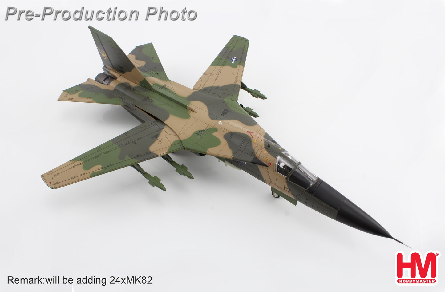 1/72 F-111A "Combat Lancer" 66-0022 USAF Takhli RTAFB 1968 (with 24 X Early MK.82 Bomb)