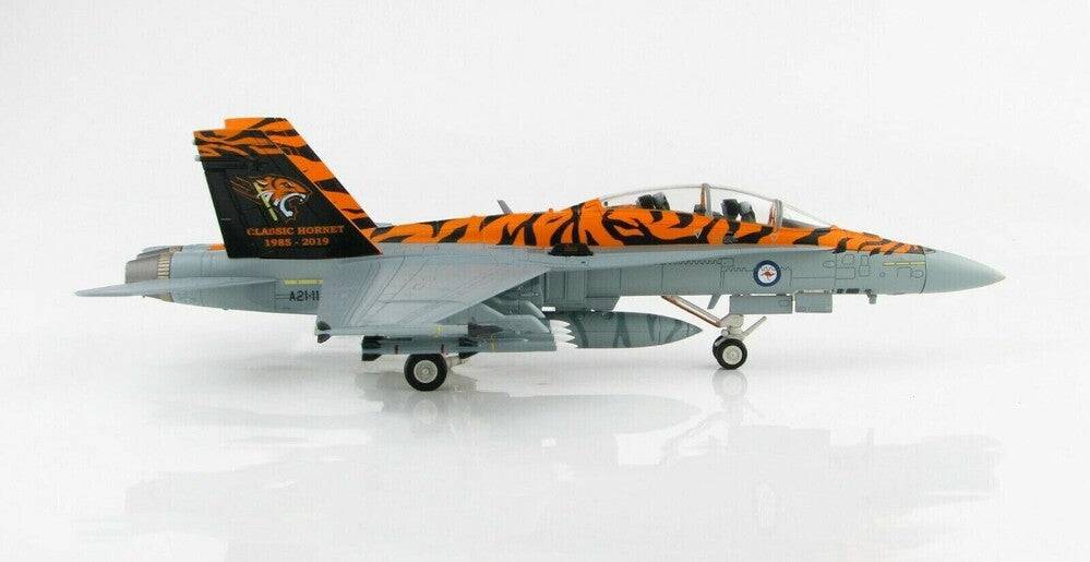 1/72 RAAF F/A-18B Hornet No.2 OCU Hornet 35th Anniv. A21-116 Williamtown 2019