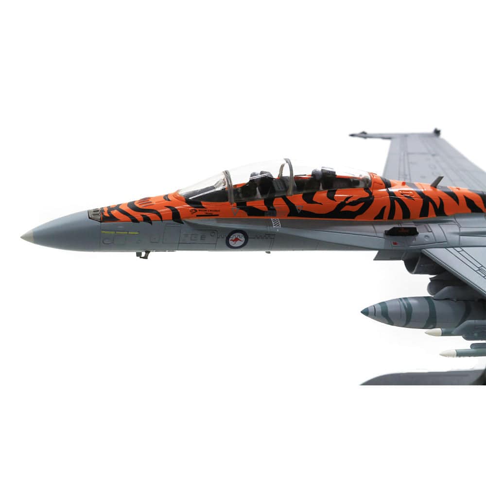 1/72 RAAF F/A-18B Hornet No.2 OCU Hornet 35th Anniv. A21-116 Williamtown 2019