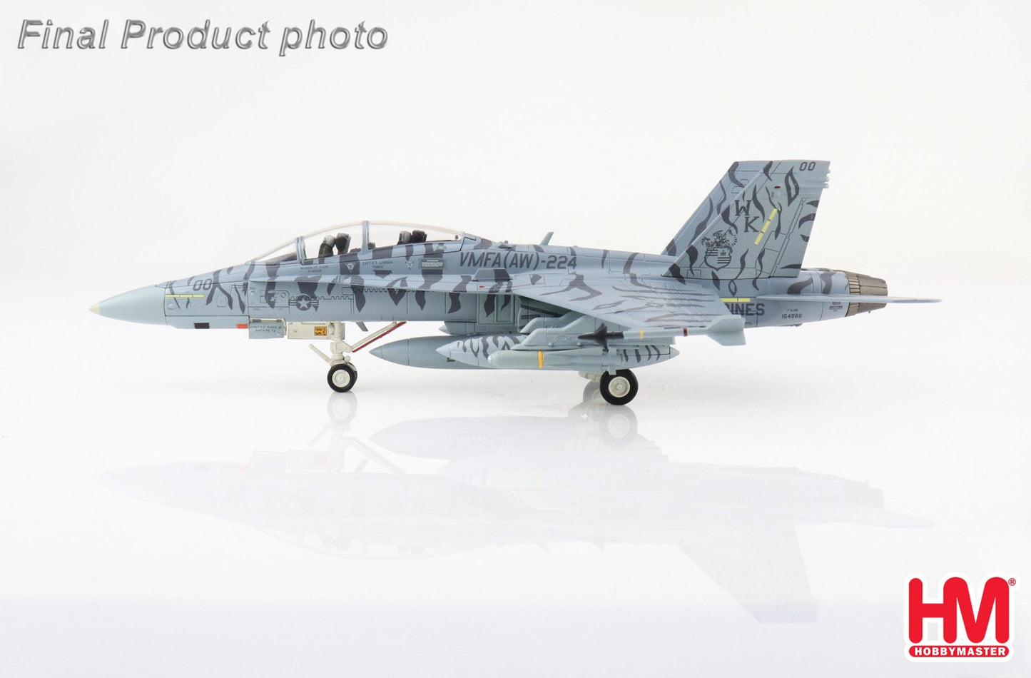 1/72 F/A-18D ATARS 164886 VMFA(AW)-224 Bengals MCAS Iwakuni Japan 2009