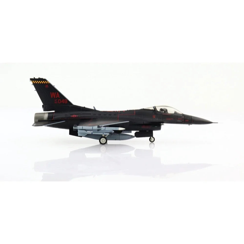 1/72 Lockheed Martin F-16C  - Wraith -  89-2048 64th Aggressor Sqn. Nellis AFB 2020