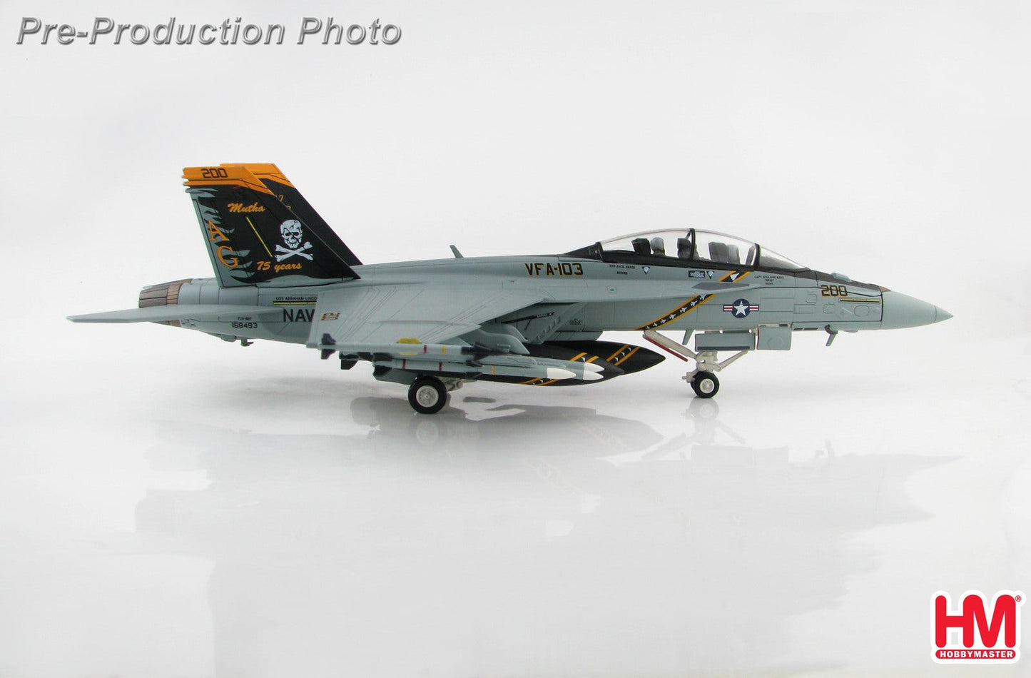 1/72 F/A-18F Super Hornet VFA-103 USS Lincoln  2017 75th Anniversary Commemorative Scheme