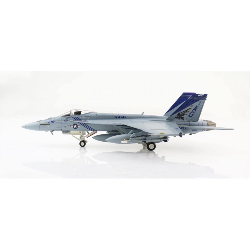 1/72 F/A-18E Super Hornet 166608 Flown by Capt Scott Stearney VFA-143 "Pukin Dogs"2009"