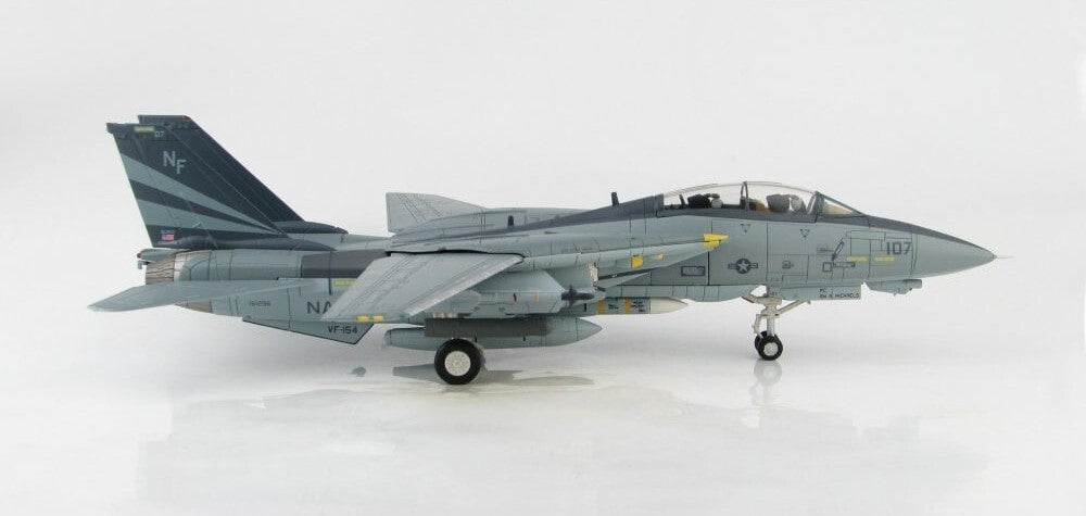 1/72 Grumman F-14A Tomcat 161296 VF-154 USS Ktty Hawk 2003  - OIF -