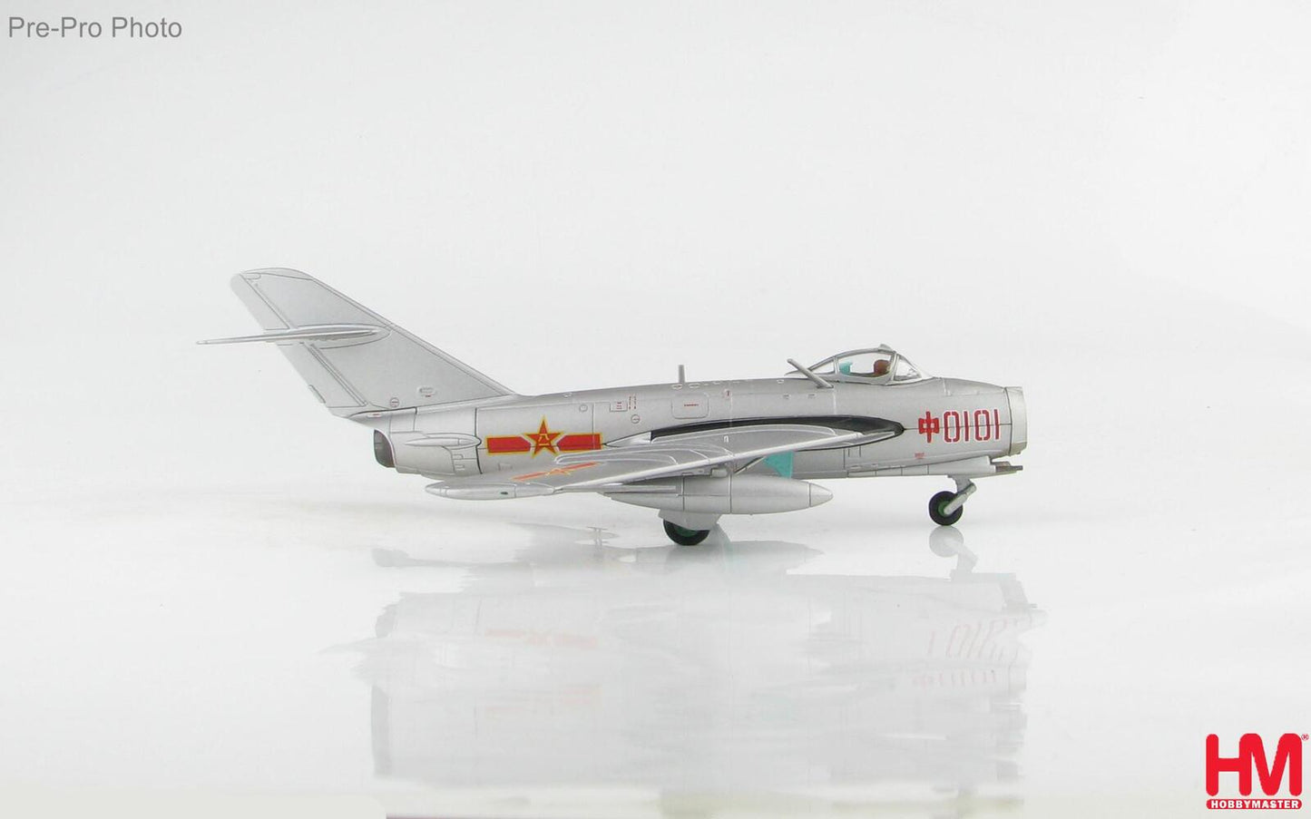 1/72 J-5 Jet Fighter Red 0101 China Air Force (PLAAF) 1956