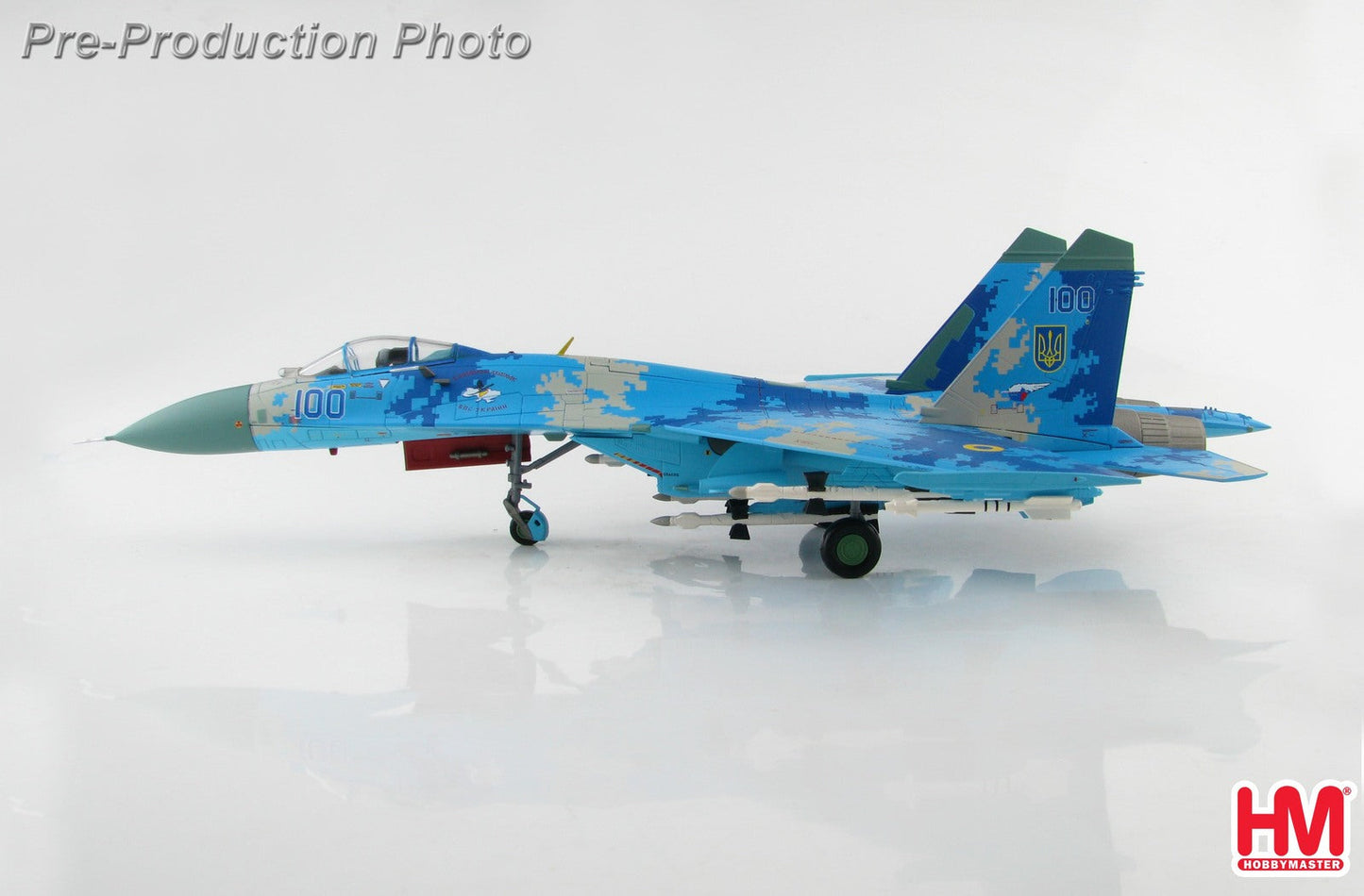 1/72 Su-27 Flanker B Serial 100 Ukrainian Air Force