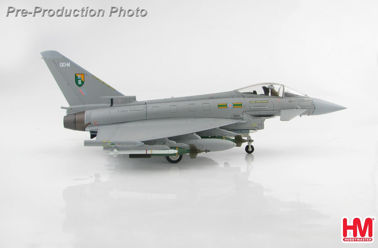 1/72 Eurofighter Typhoon ZJ927 QO-M 3 Sqn. RAF Libya 2011