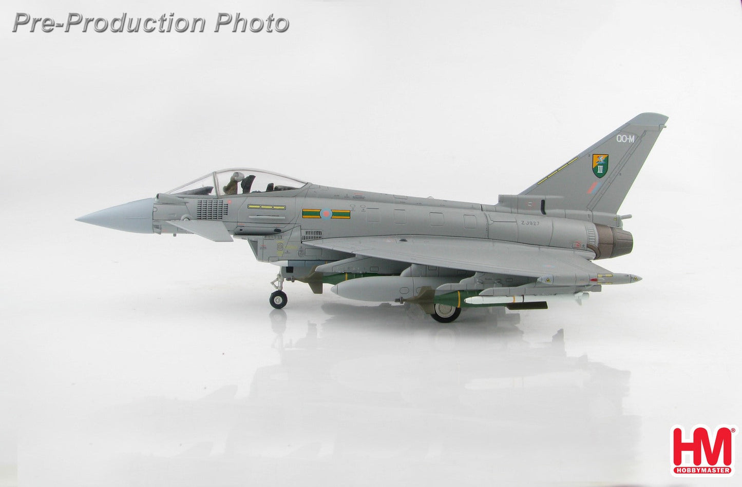 1/72 Eurofighter Typhoon ZJ927 QO-M 3 Sqn. RAF Libya 2011