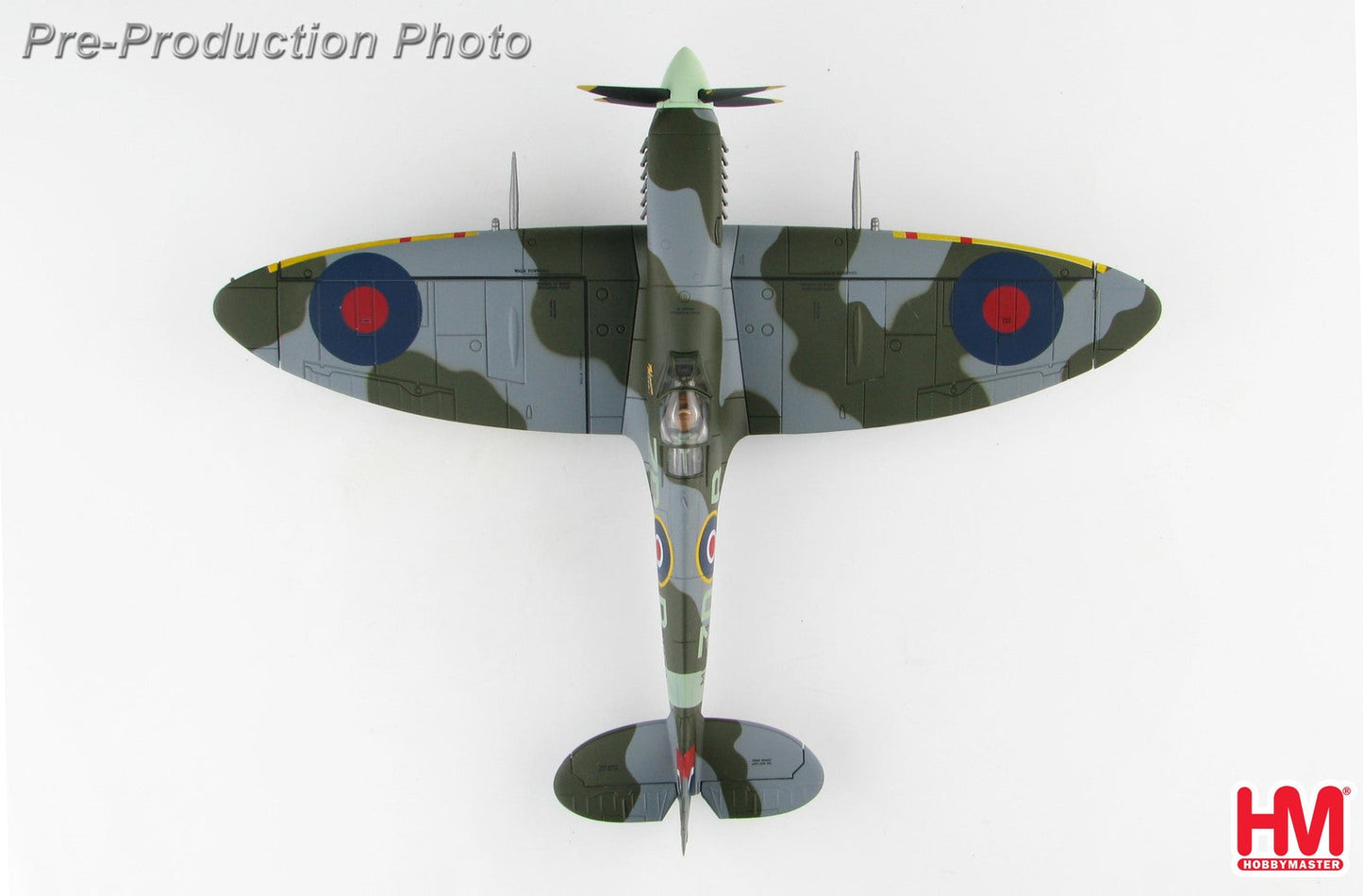 1/48 Spitfire IX Duxford 2004 ZD-B/MH434 No. 222 Sqn. RAF