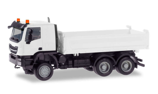 1:87 MiniKit Iveco Trakker Tractor 6x6 (White)