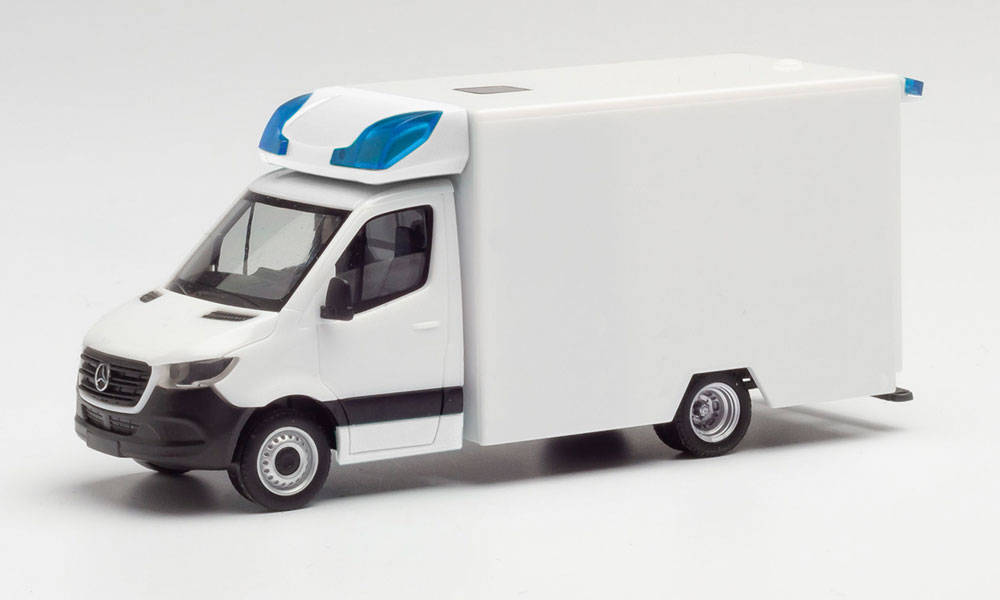 1/87 Mercedes-Benz Sprinter `18 Fahrtec RTW neuer Aufbau weii