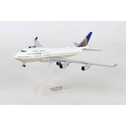 1/500 United AL B747-400 N118UA  - 747 Far