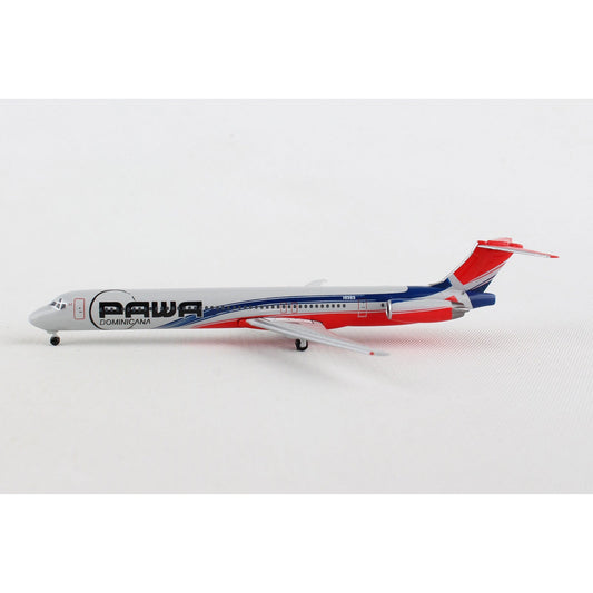 1/500 PAWA Dominican MD-83 HI989