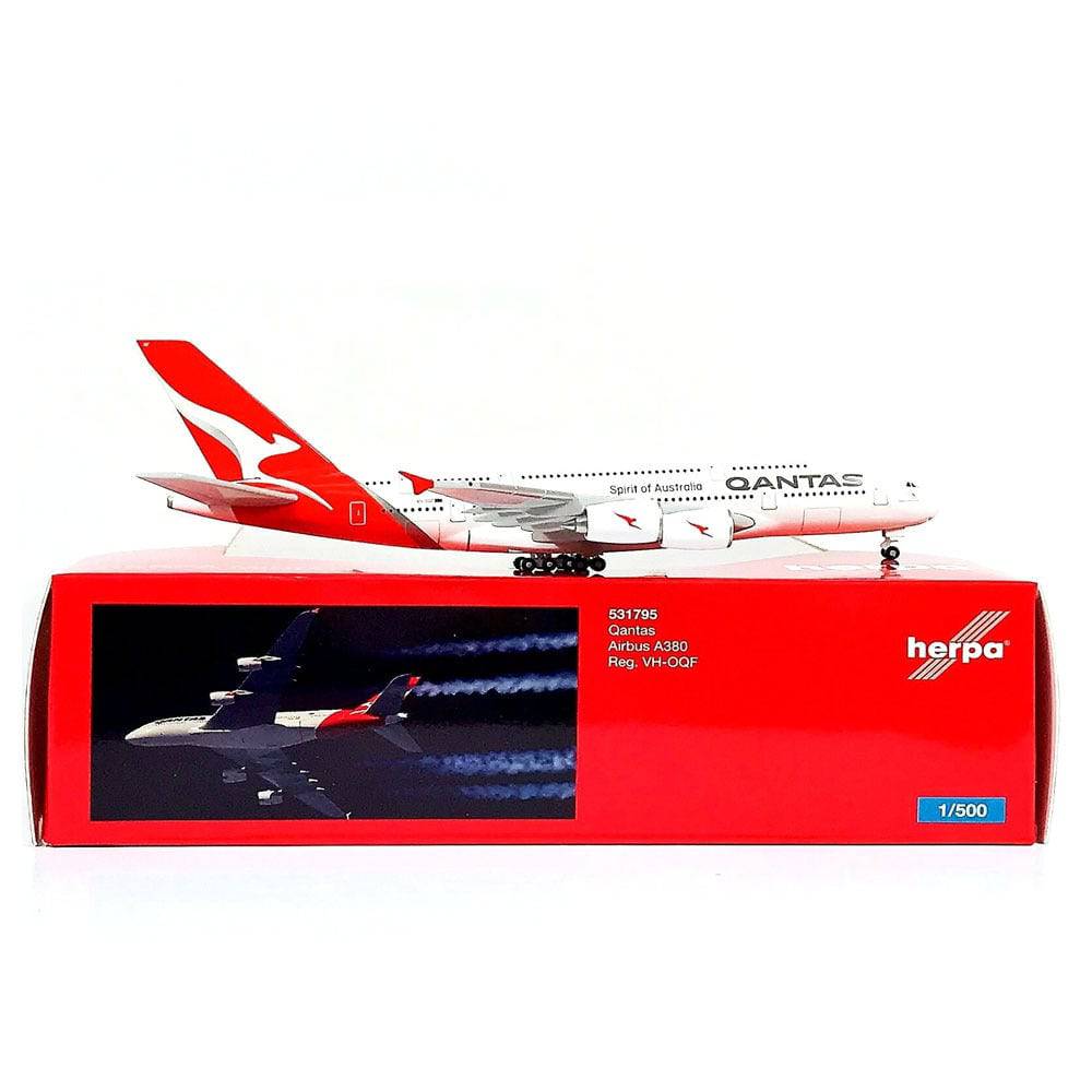 1/500 Qantas A380 New Livery