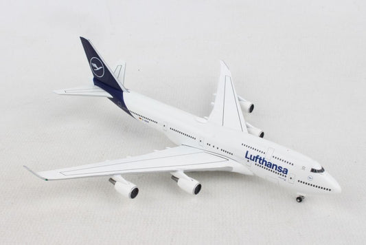 1/500 Lufthansa Boeing 747-400 - New 2018 Colours