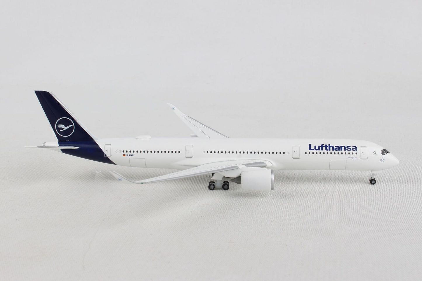 1/500 Lufthansa Airbus A350-900