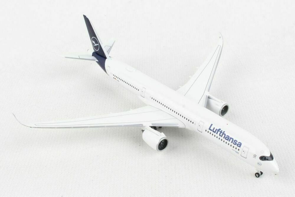 1/500 Lufthansa Airbus A350-900  - Freiburg -