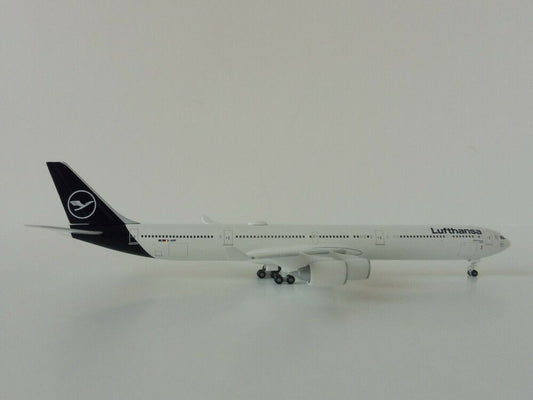 1/500 Lufthansa Airbus A340-600  - Libeck -