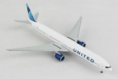 1/500 United Airlines Boeing 777-300ER