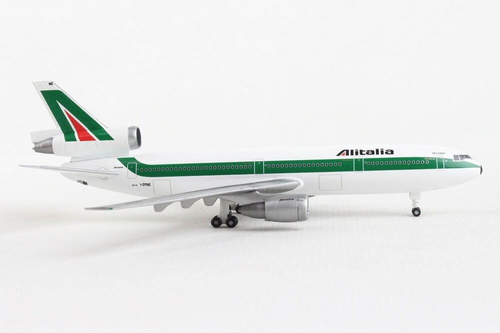 1/500 Alitalia McDonnell Douglas 10-30  - 50th anniversary -