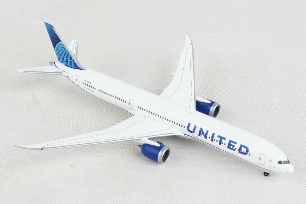 1/500 United Airlines Boeing 787-10 Dreamliner - New Colors