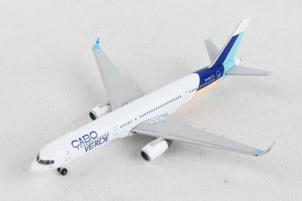 1/500 Cabo Verde Airlines Boeing 757-200 - Island of Sal Colours - D4-CCF  - Praia de Santa MariaIn