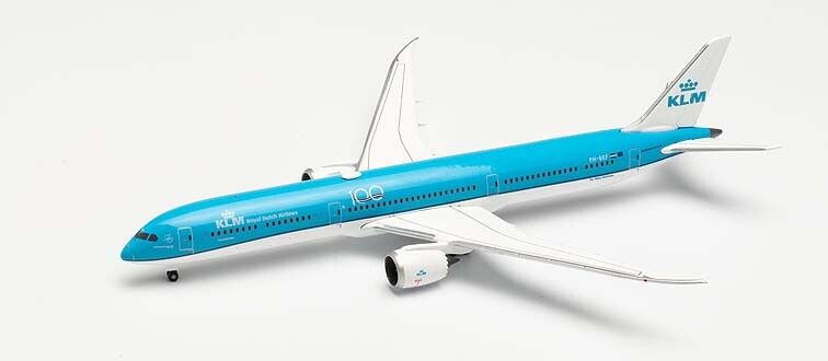 KLM Royal Dutch Airlines Boeing 787-10 Dreamliner