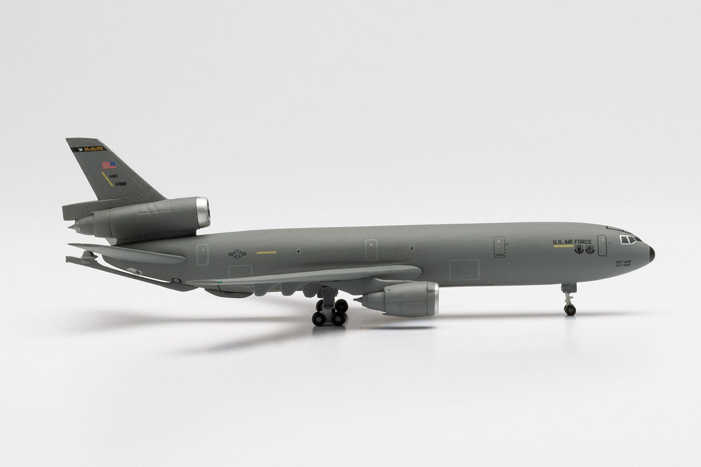 1/500 U.S. Air Force McDonnell Douglas KC-10 Extender - 2nd Air Refueling Sqn