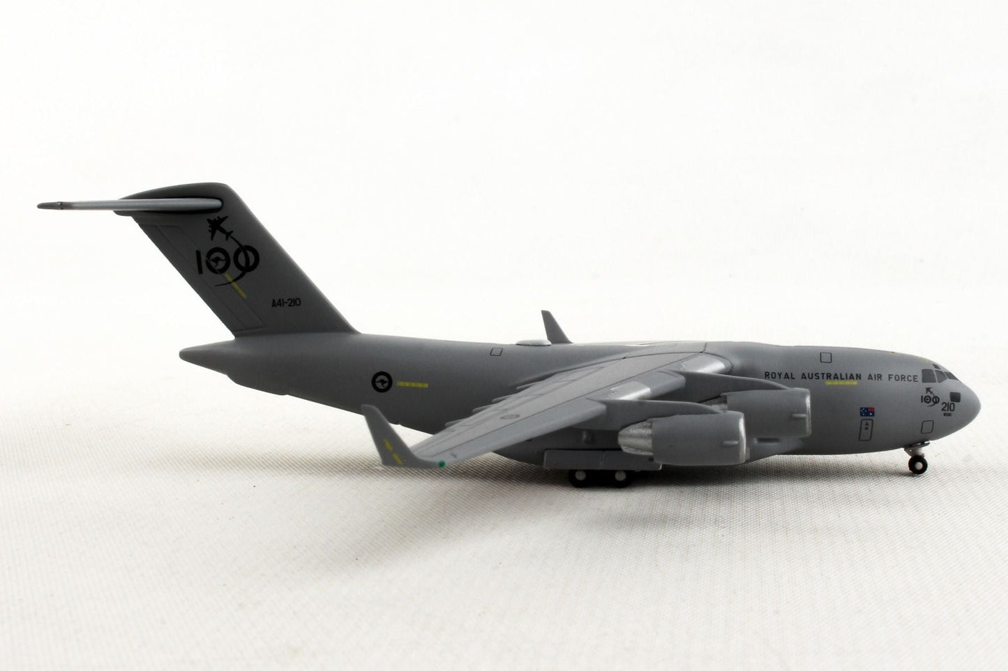 1/500 RAAF Boeing C-17A Globemaster III No 36 Squadron Amberley RAAF 100 A41-210