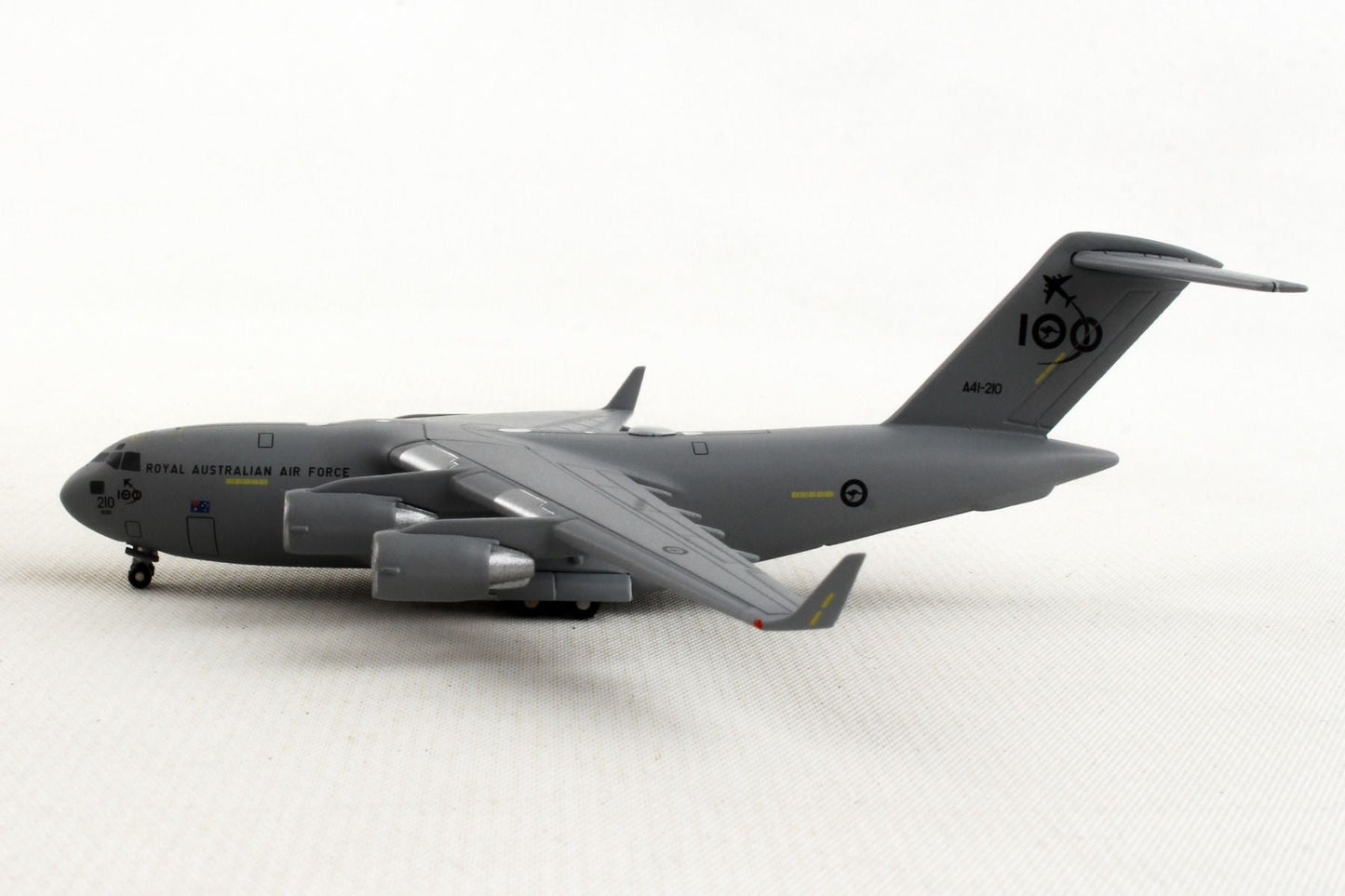 1/500 RAAF Boeing C-17A Globemaster III No 36 Squadron Amberley RAAF 100 A41-210