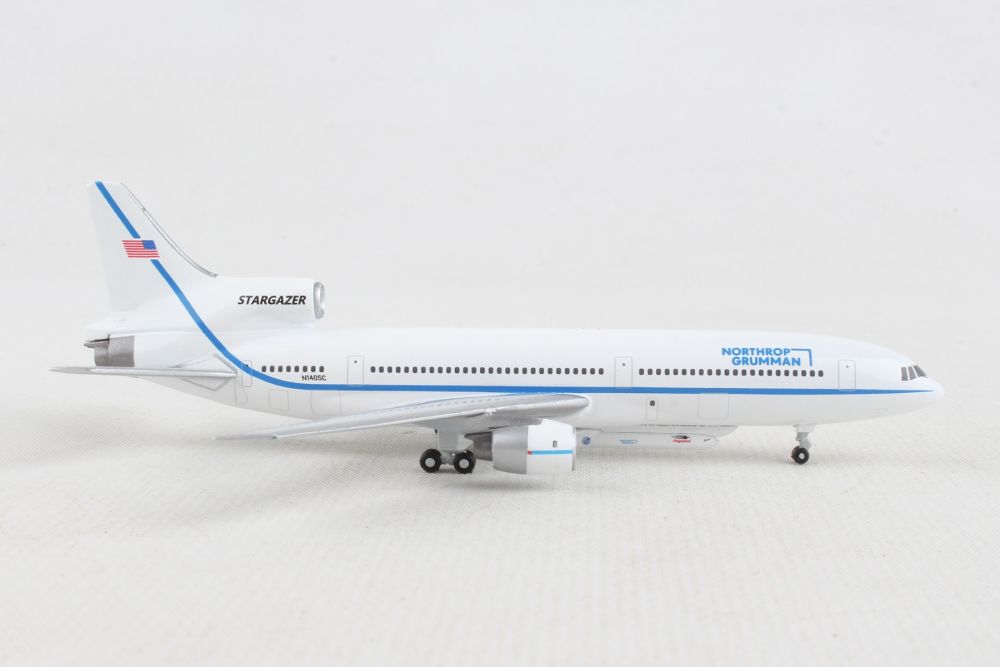 1/500 Northrop Grumman L-1011  - Stargazer -  with Pegasus XL rocket - TriStar 50th