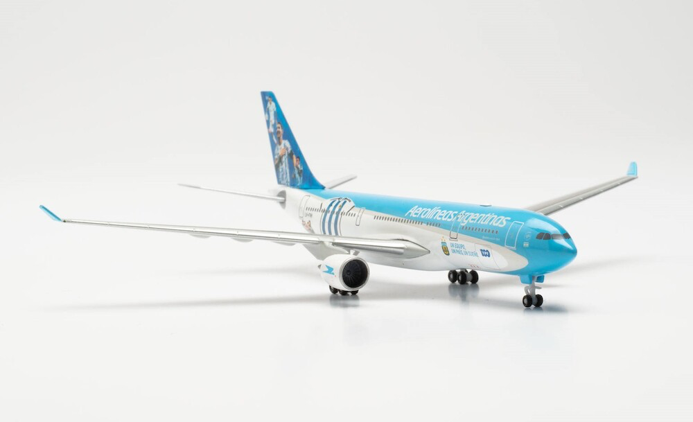 1/500 Aerolíneas Argentinas Airbus A330-200 - Selección de Argentina