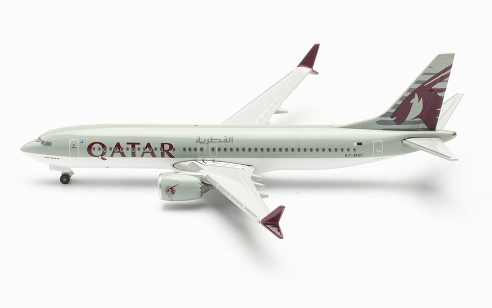 1/500 Qatar Airways Boeing 737 Max 8