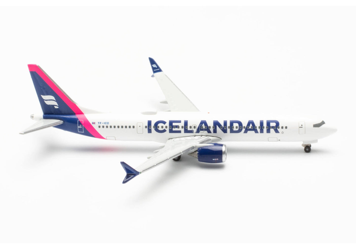 1/500 Icelandair Boeing 737 Max 9 - Magenta Tail Stripe