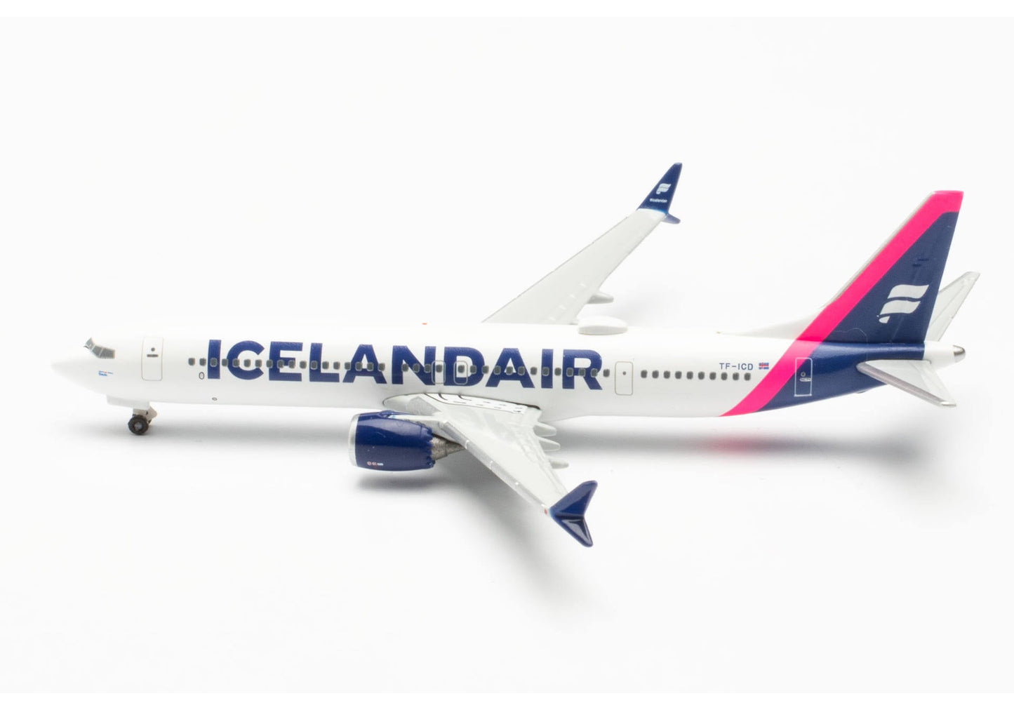 1/500 Icelandair Boeing 737 Max 9 - Magenta Tail Stripe