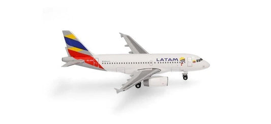 image1_1/500 LATAM Airlines Ecuador Airbus A319 - Ecuador Flag Livery