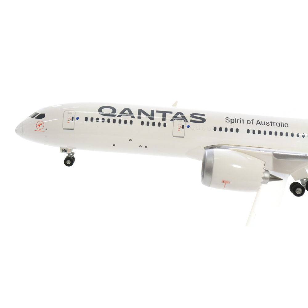 1/200 QANTAS B787-9 Dreamliner New Livery VH-ZNA