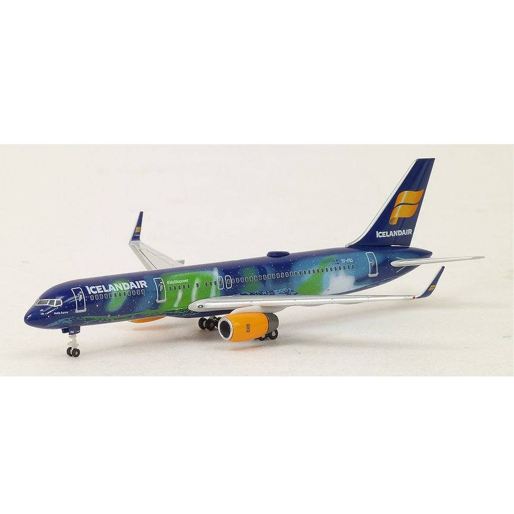 1-400 Icelandair Boeing 757-200