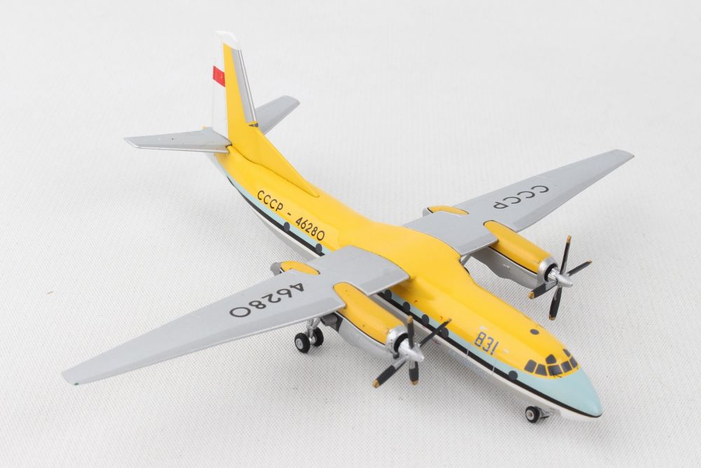 1/200 Aeroflot Antonov AN-24B - Demonstration aircraft Le Bourget 1969