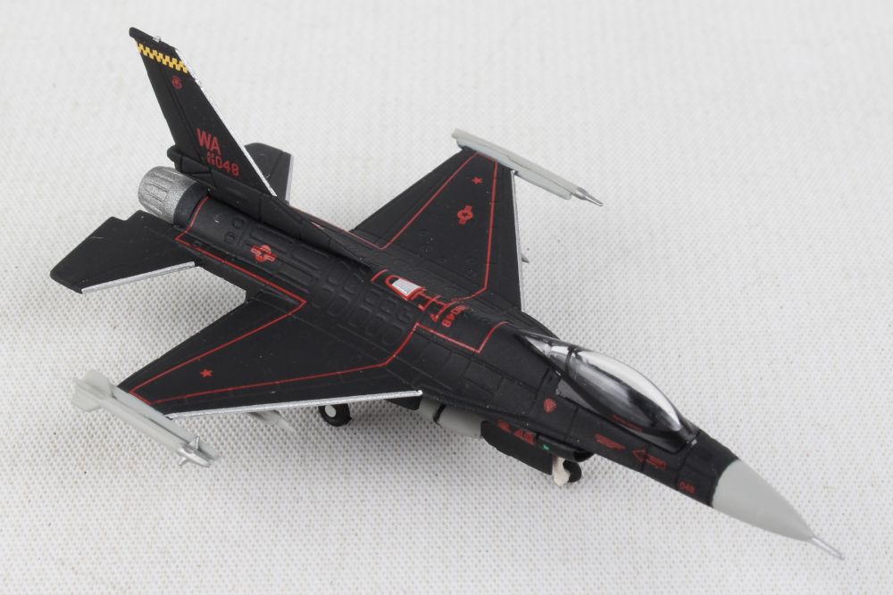 1/200 US Air Force Lockheed Martin F-16C Fighting Falcon - 64th Aggressor Squadron Nellis Air Base I