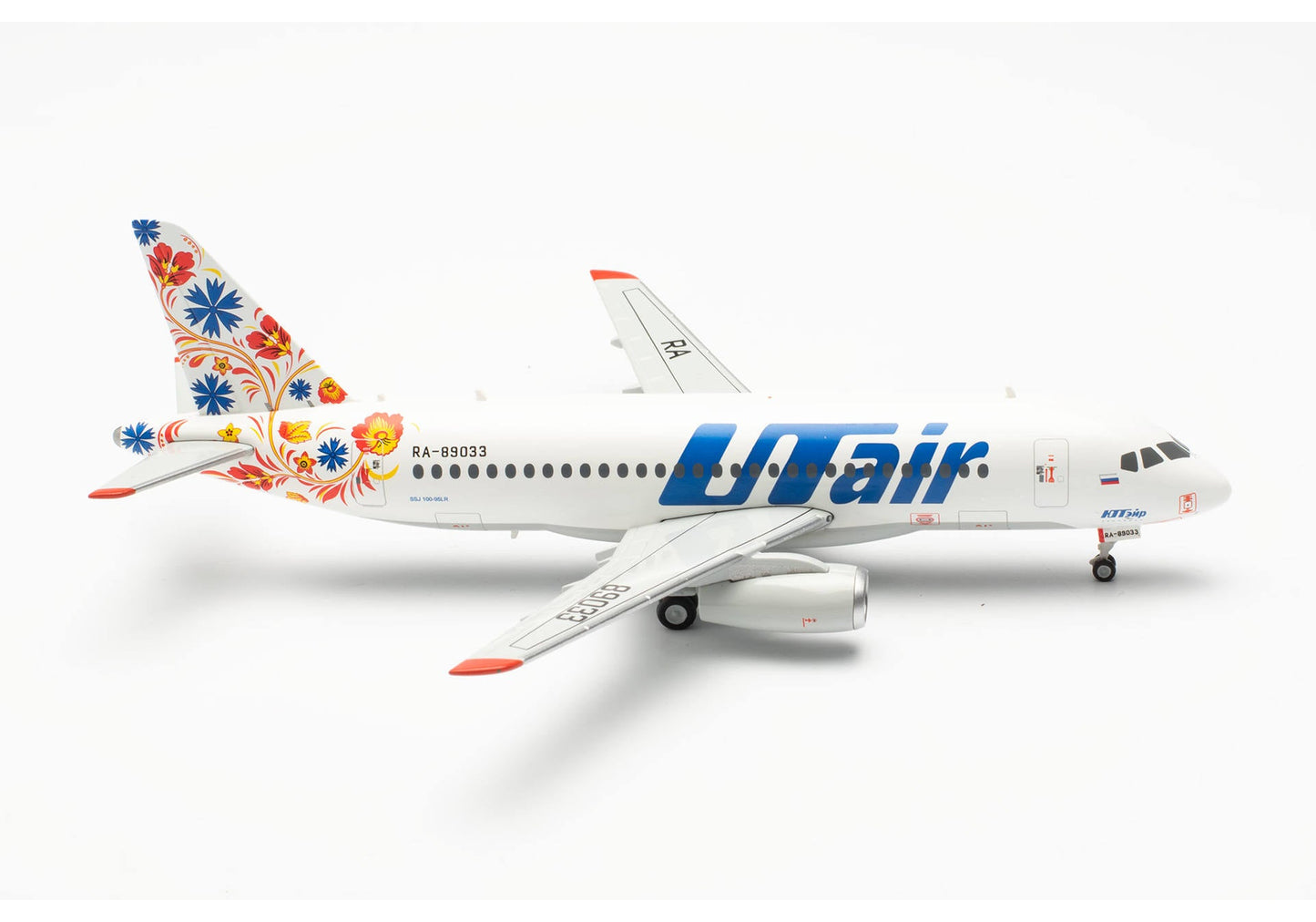 1/200 UTair Express Sukhoi Superjet 100