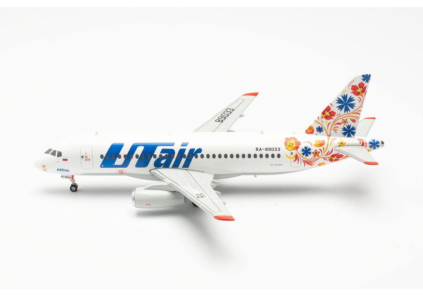 1/200 UTair Express Sukhoi Superjet 100